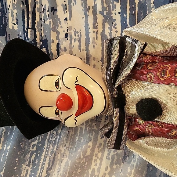 Magical Max and Sad Sam porcelain 16" clowns - Picture 4 of 8